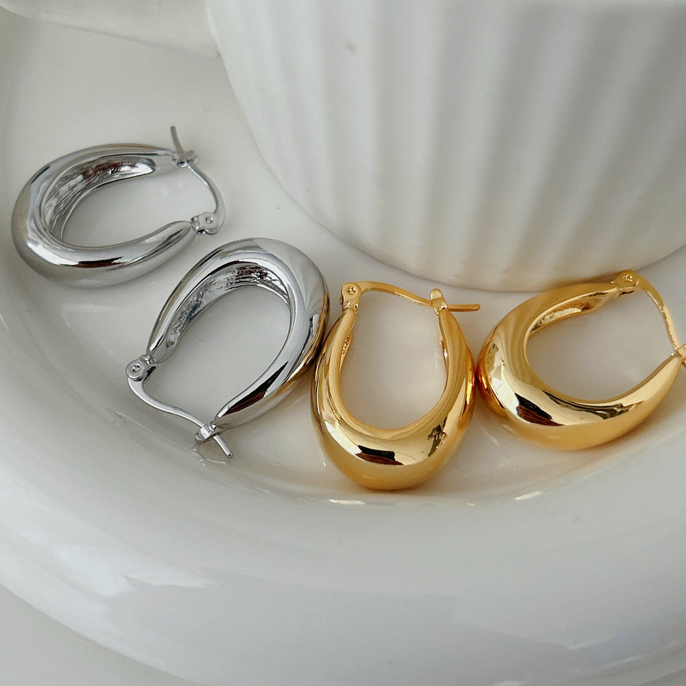 Metal u hoop