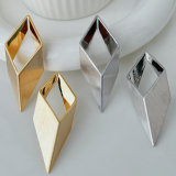 Metal arrow earrings