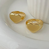 Metal heart ring