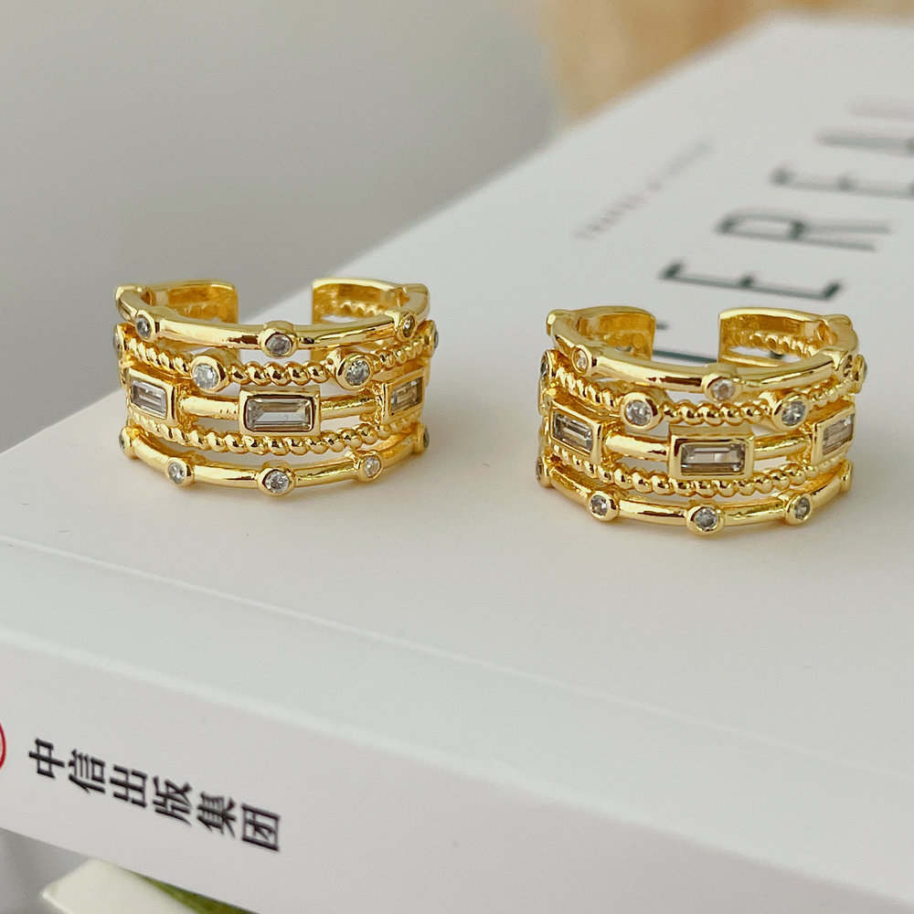 Pave fashion ring