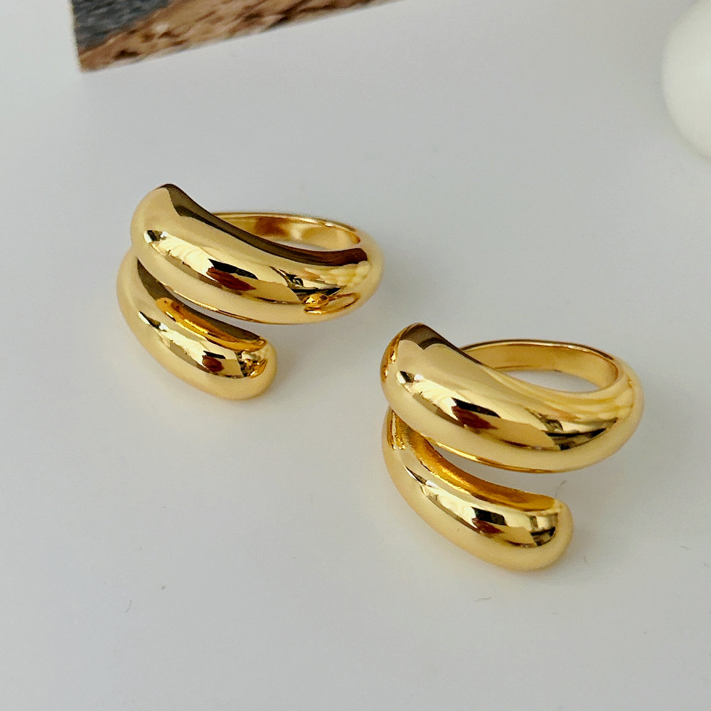 S chunky metal ring
