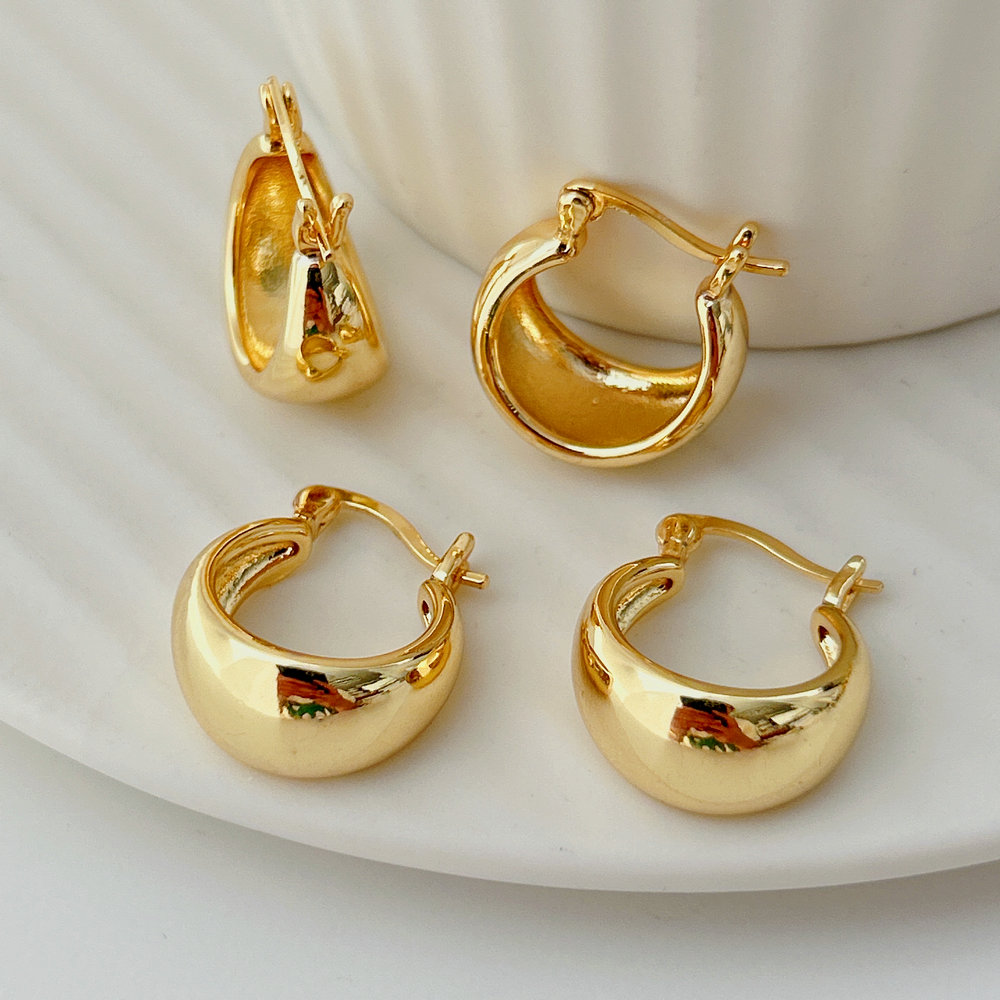 Small metal moon hoop