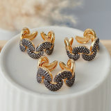 Black s shape ring