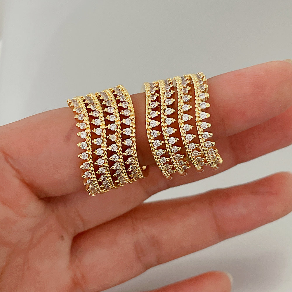 Pave fashion ring