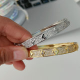 Pave flower zircon bangle