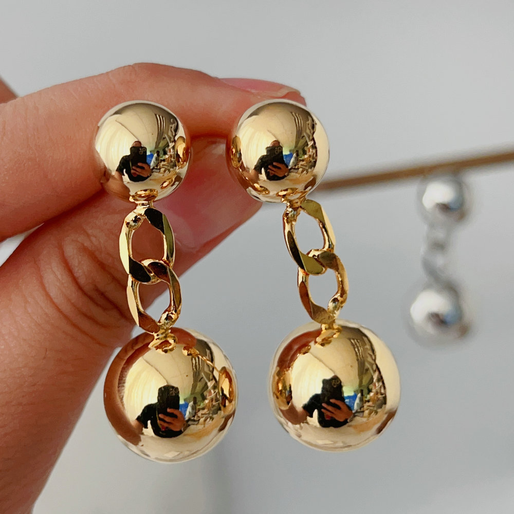 Metal ball earrings