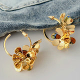 Metal flower hoop