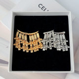 Metal fashion tassel earrings