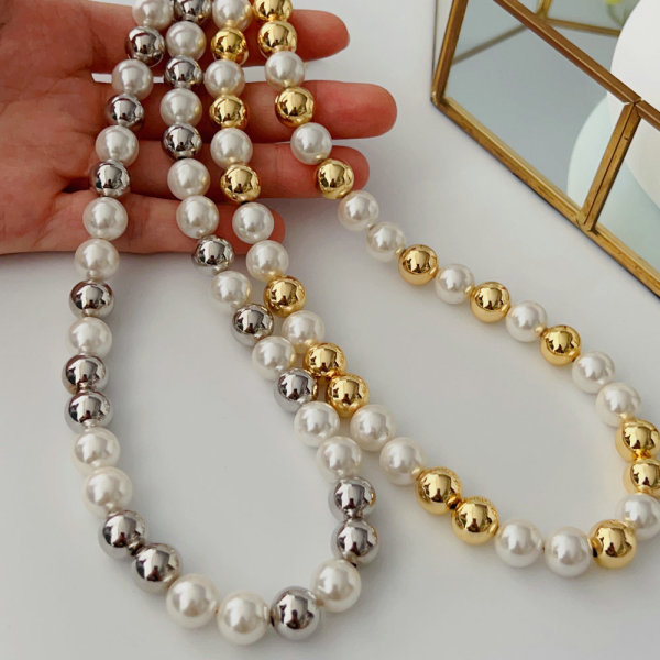 Ball chunky necklace
