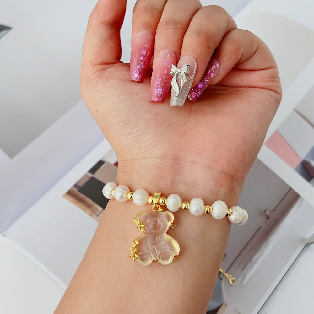 Fresh water pearl teddy bear bracelet
