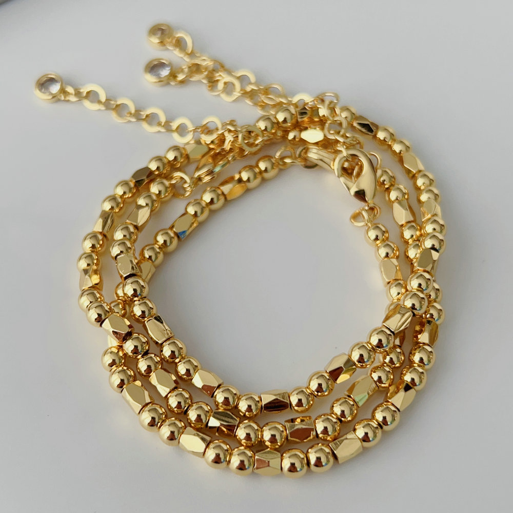 Gold beaded bracelet