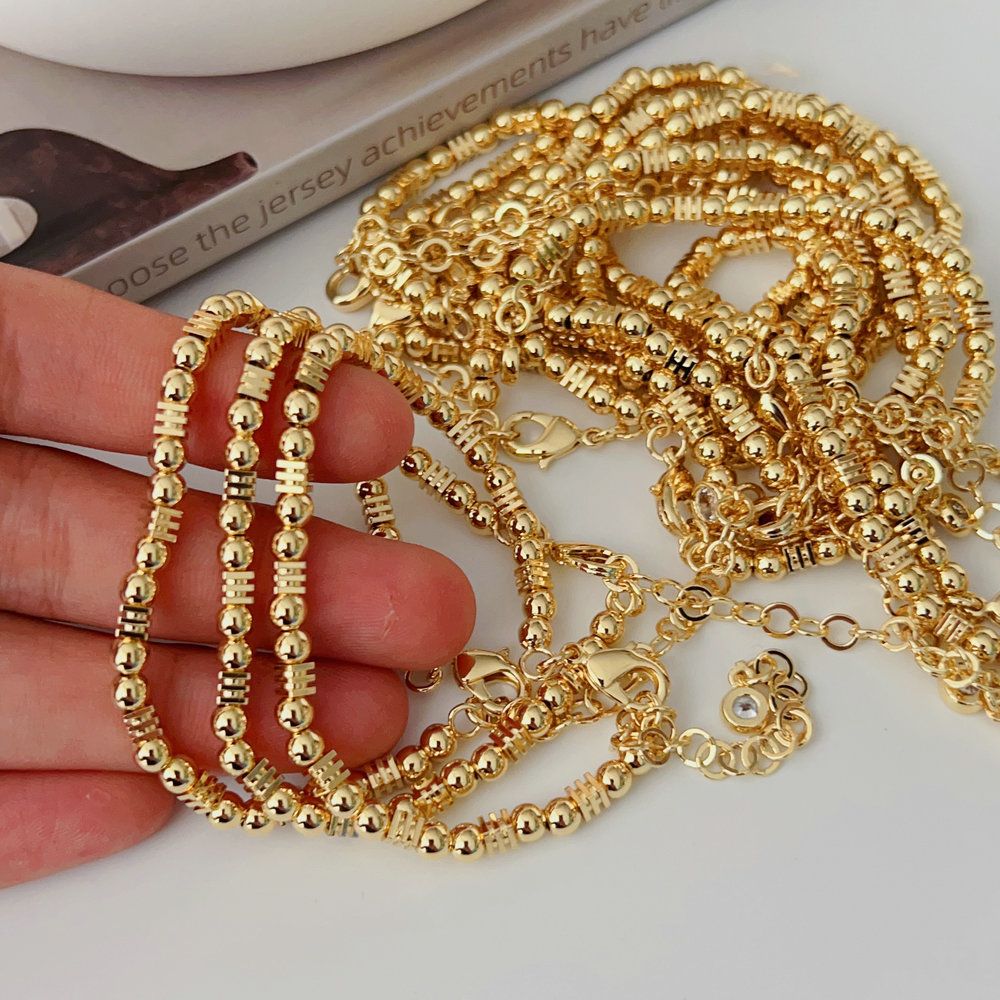 Gold beaded bracelet