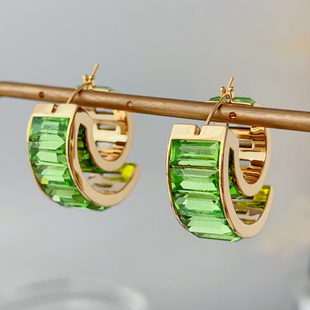 Fashon hoop in green color