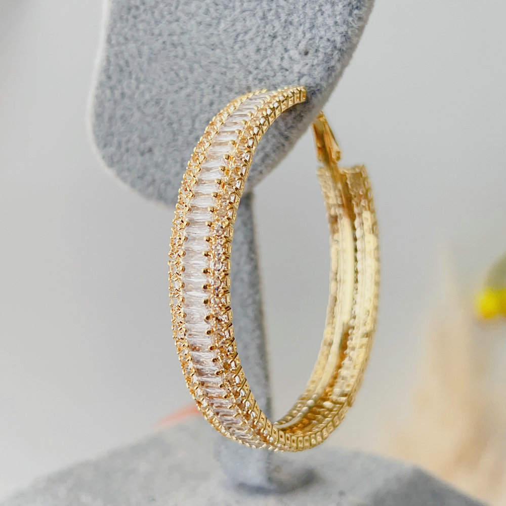 Big chunky zircon earrings