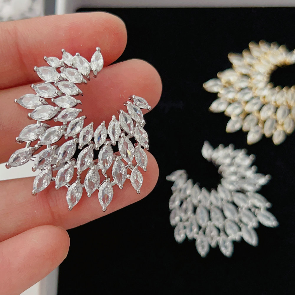 Pave zircon leaf earrings