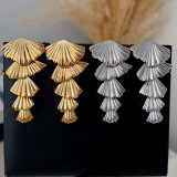 Long leaf earrings