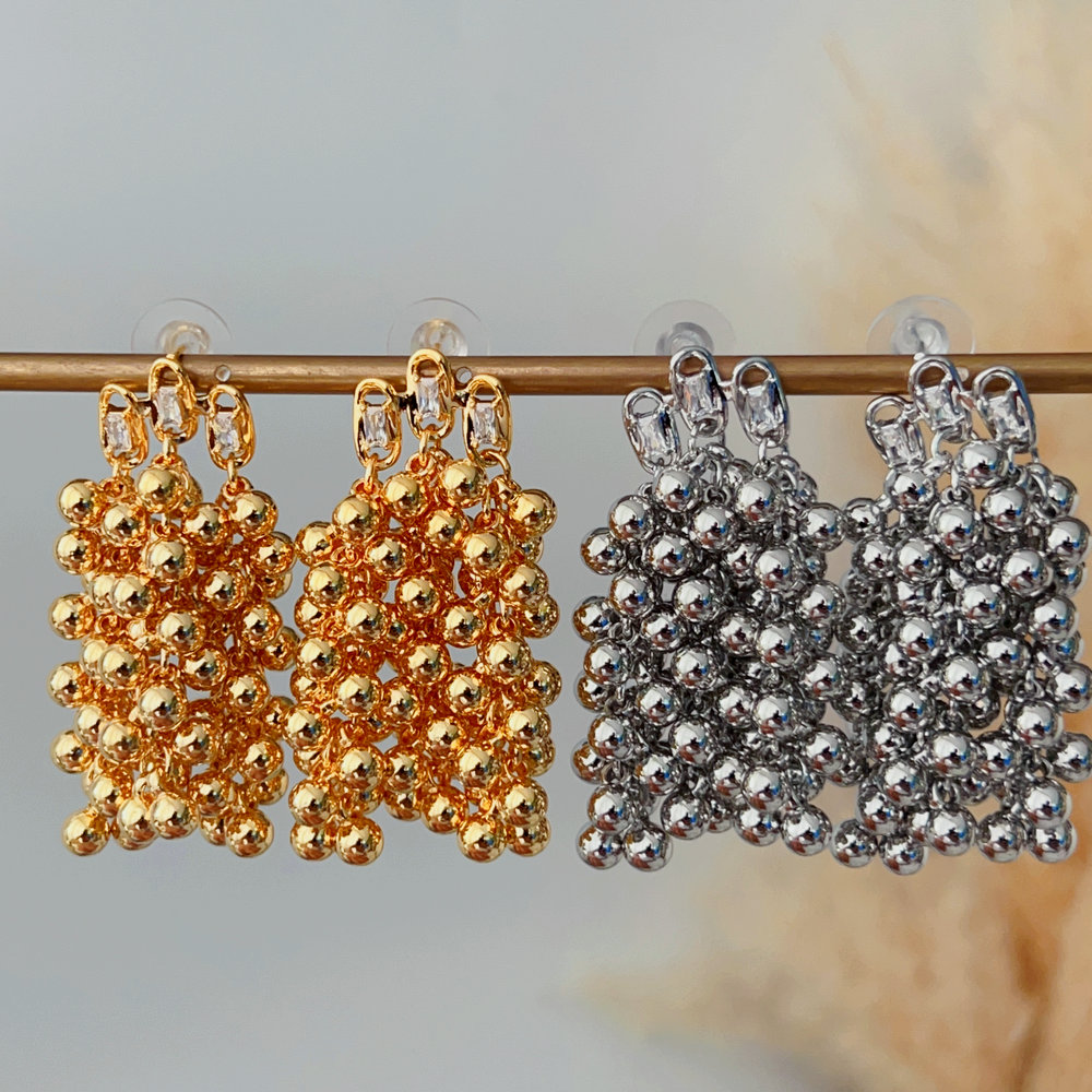 Metal ball tassel earrings