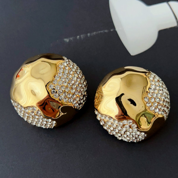 Chunky ball earrings
