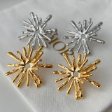 Metal flower earrings