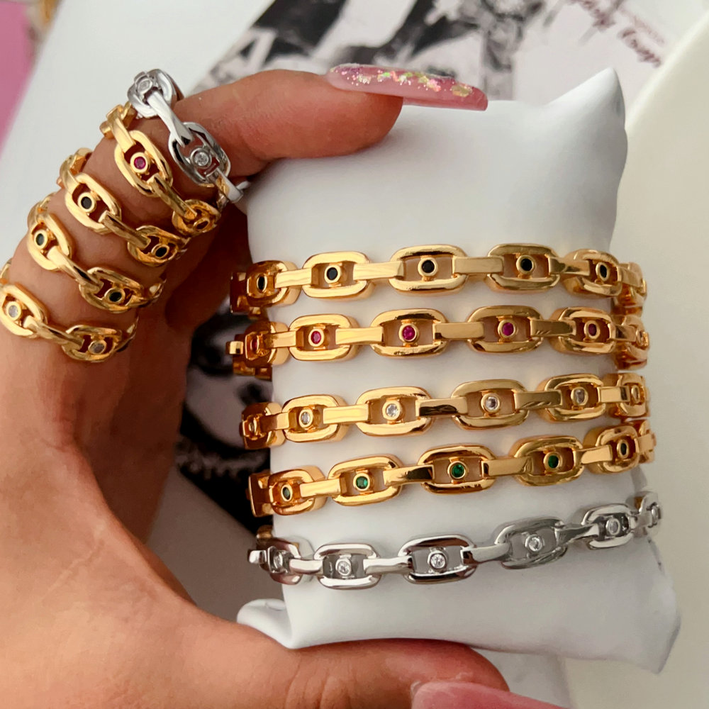 Metal chain bangle
