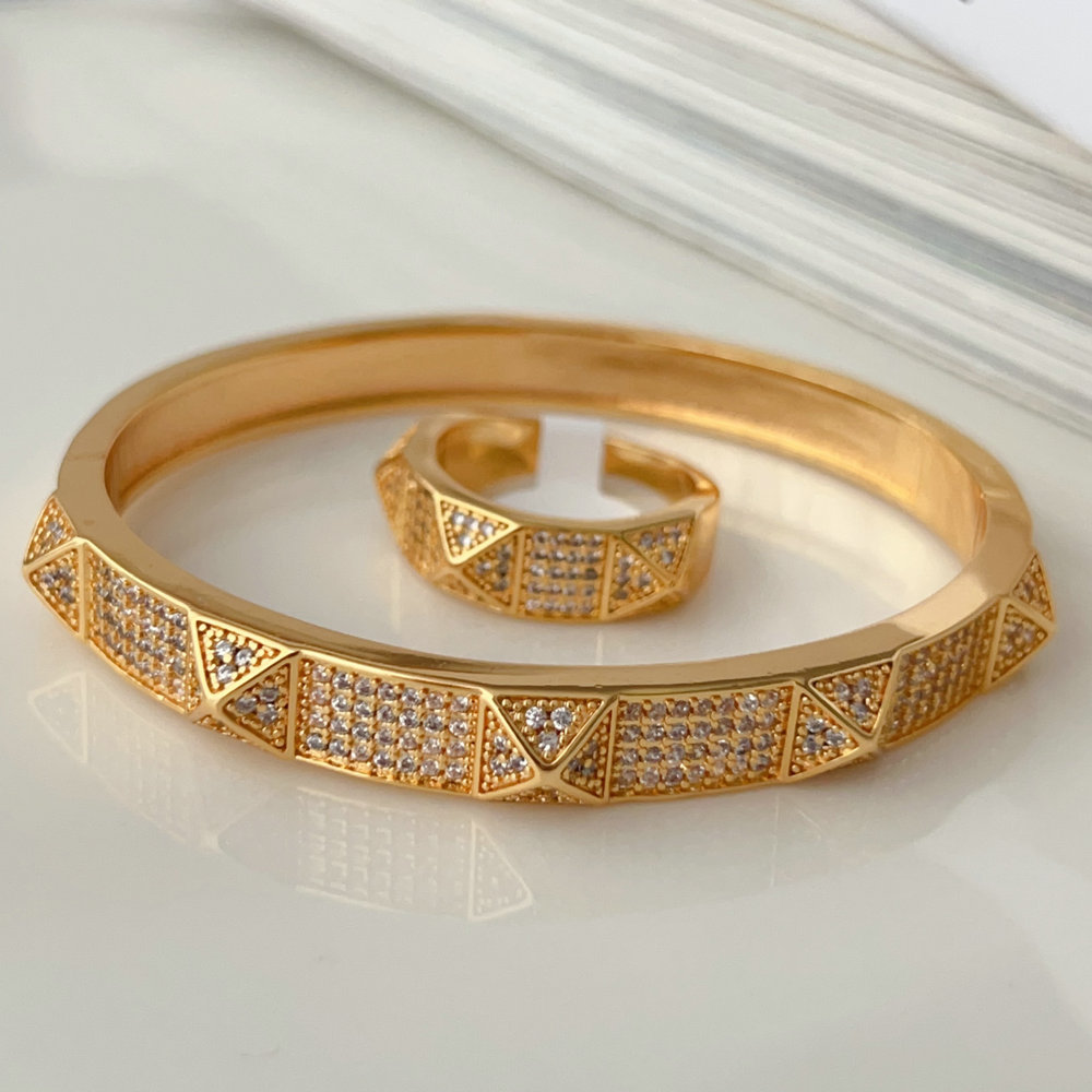 Pave zircon rivet set bangle with ring