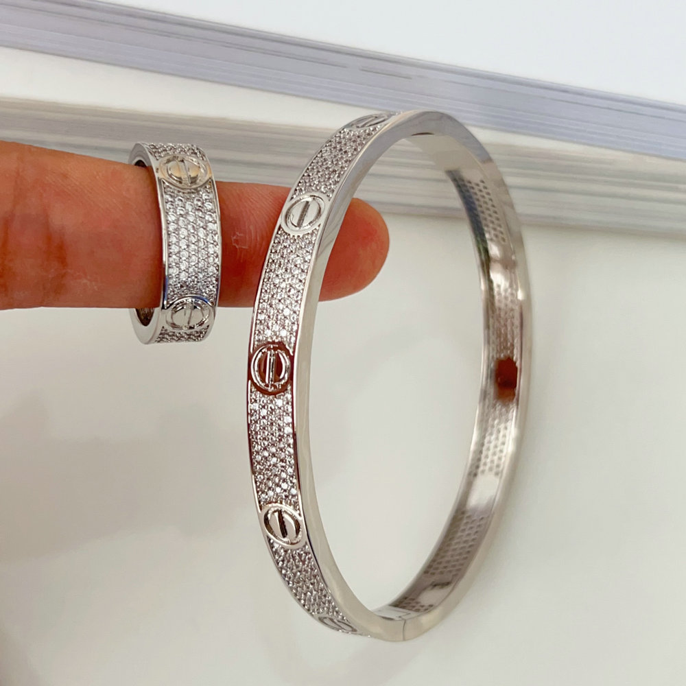 Pave zircon nail bangle set with ring