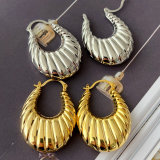 Metal chunky hoop