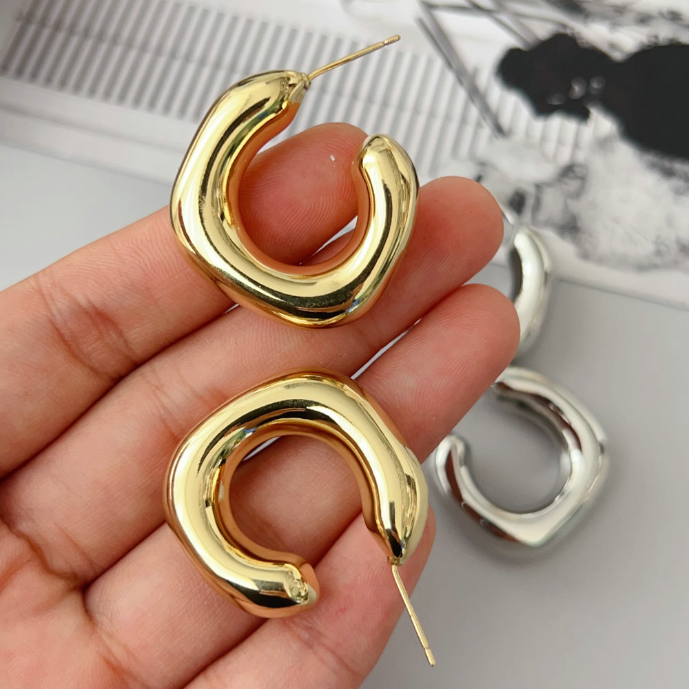 Metal square hoop