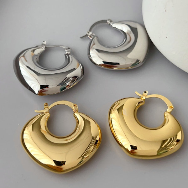 Chunky fat hoop