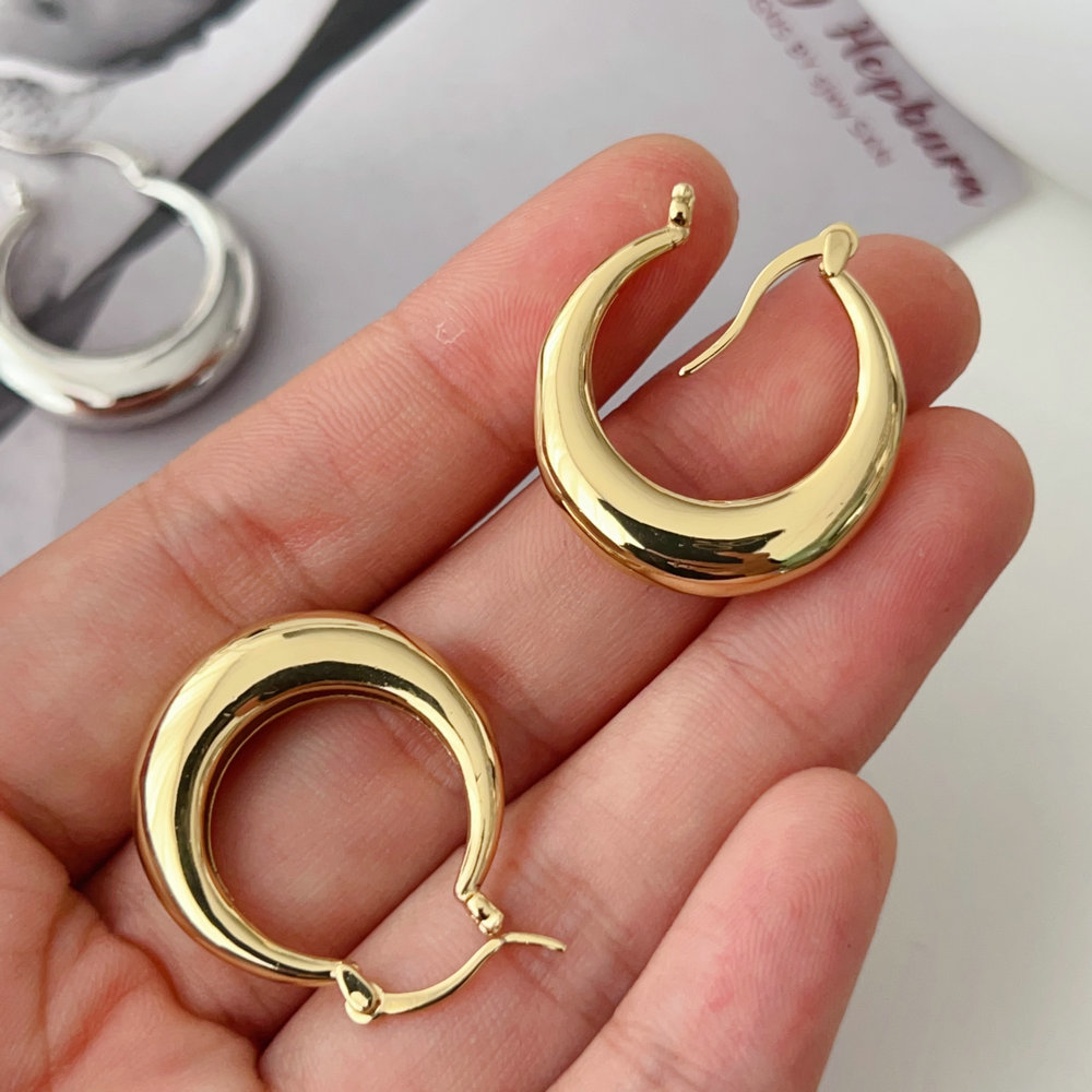 Simple basic hoop