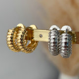 Metal cowhorn hoop