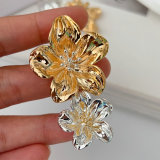 Metal flower earrings