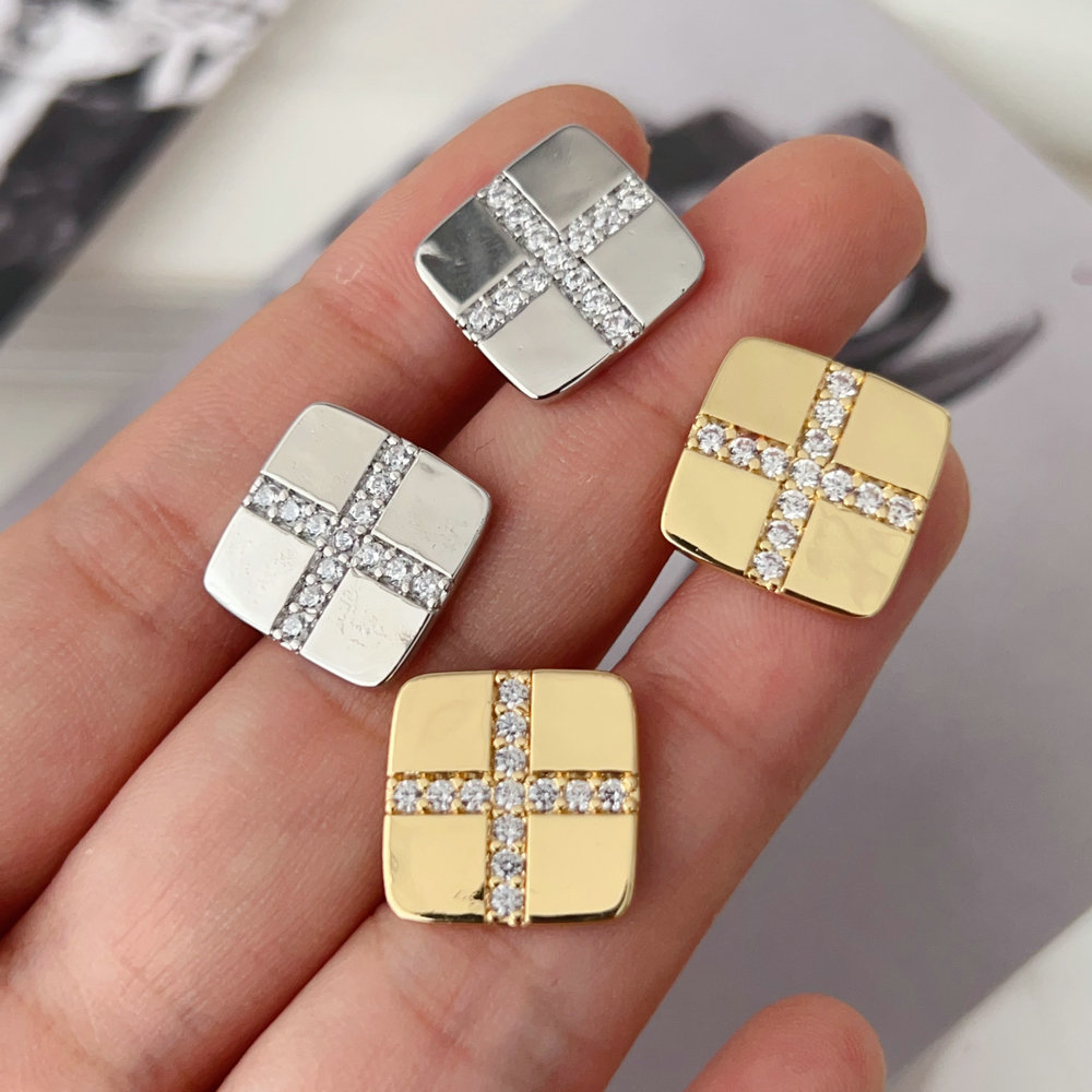 Square cross earrings