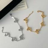 Metal clover bracelet