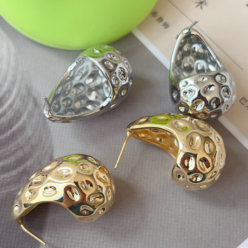 Chunky water drop earrings