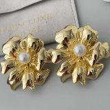Metal chunky flower earrings