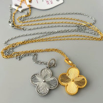 Big clover penant long necklace