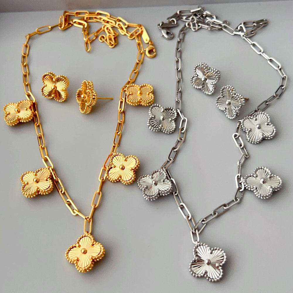 Clover flower charm necklace set with earrings