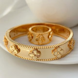 Clover bangle with ring