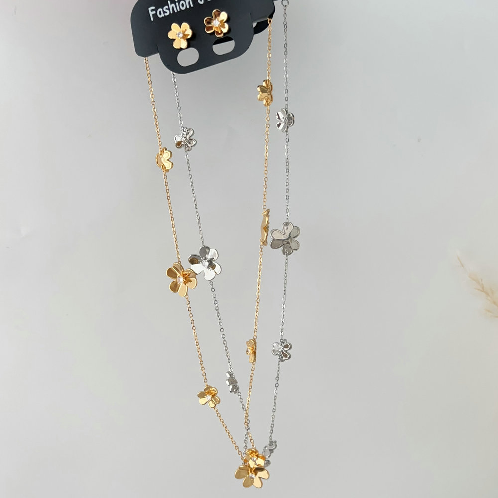 Flower earrings