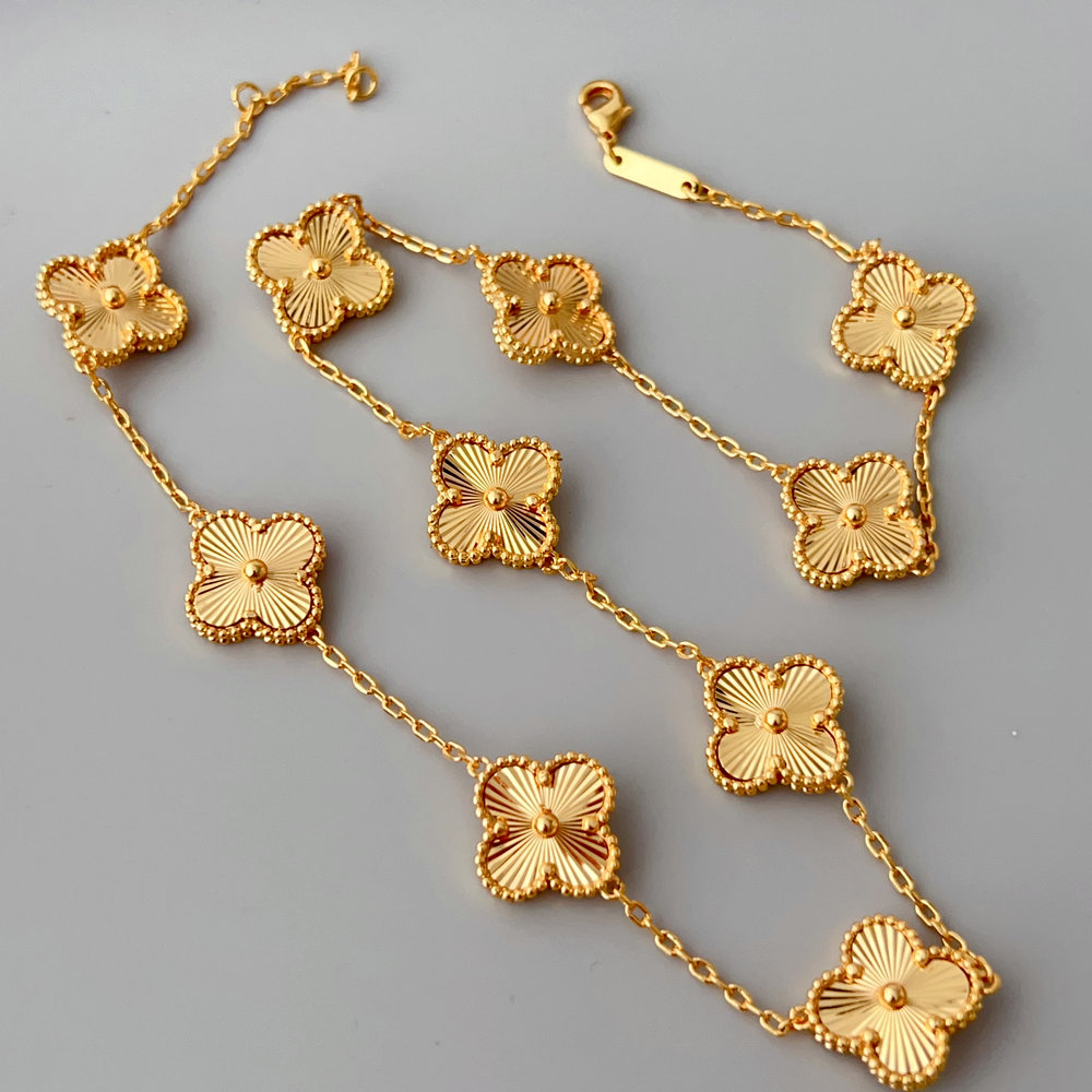 Ten clover charm necklace