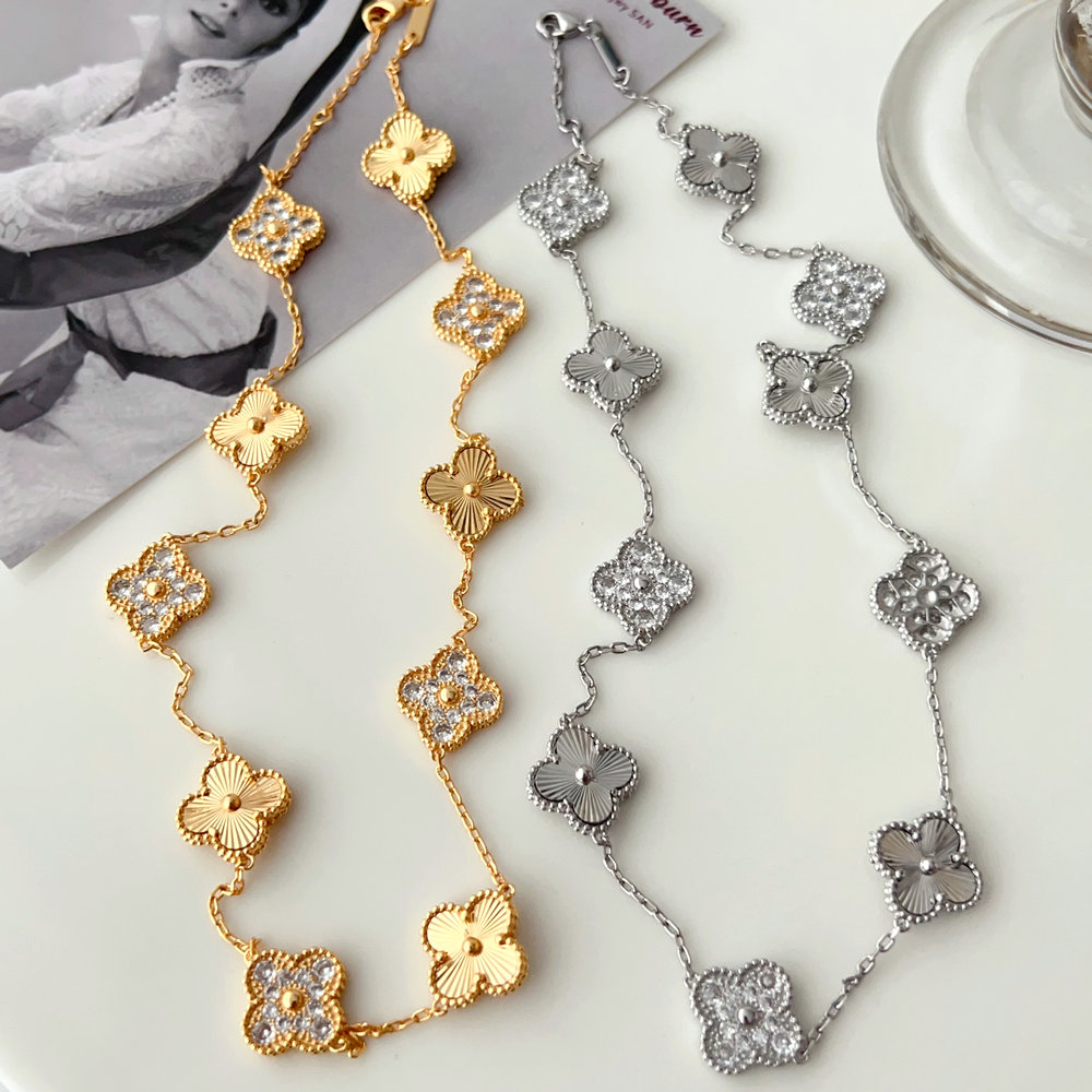 Ten clover necklace