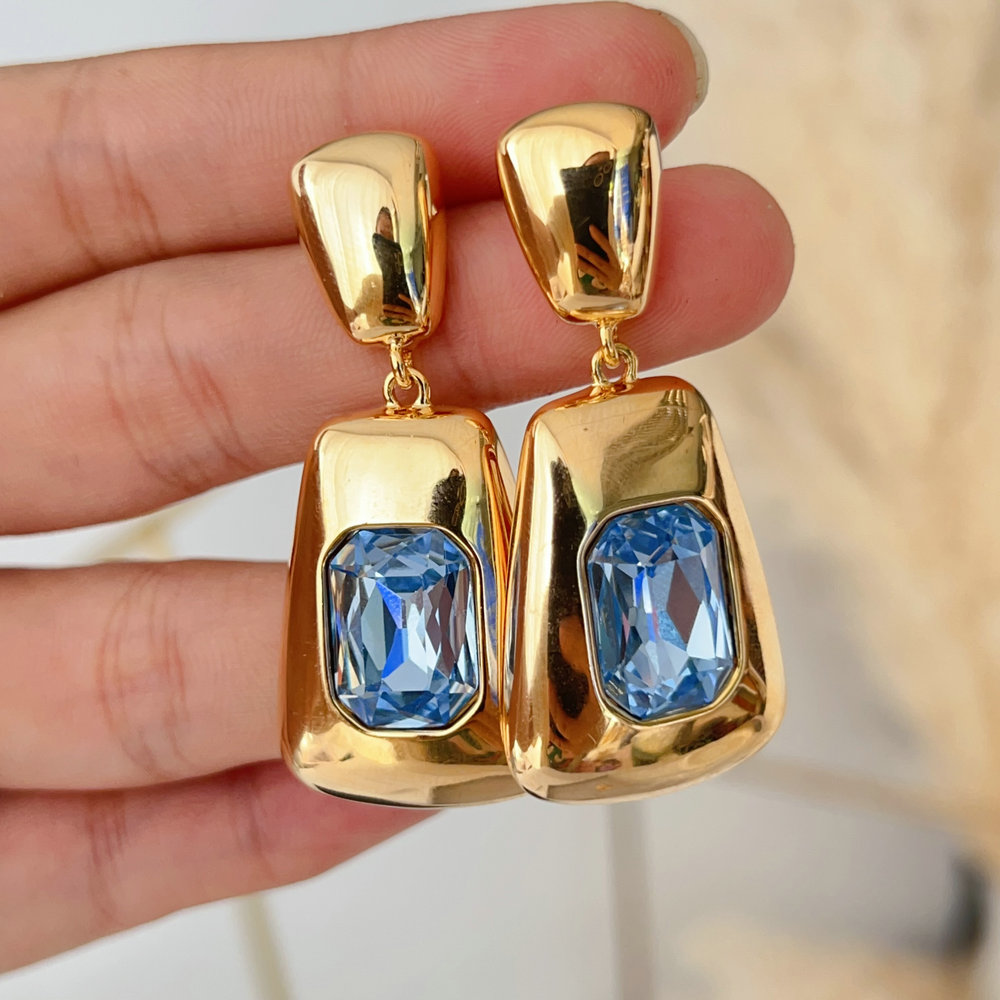 Square party earrings