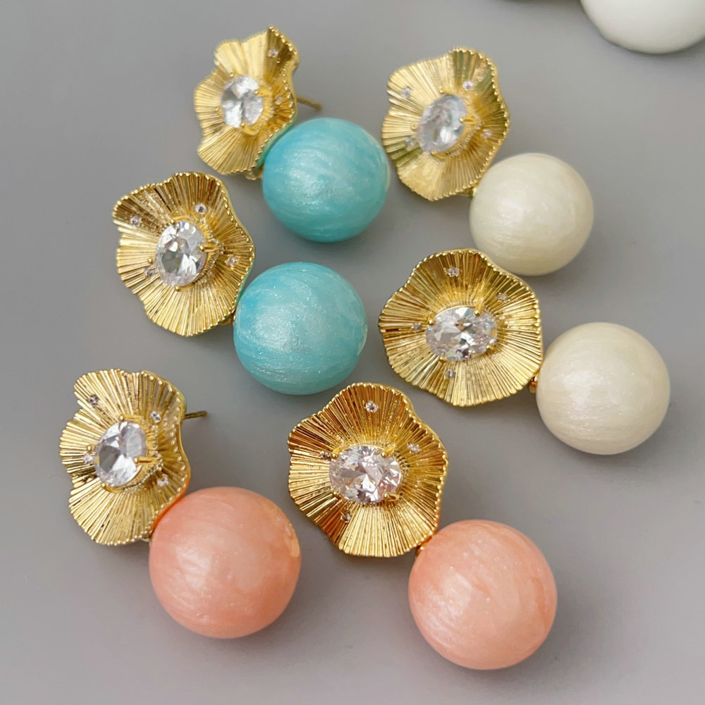Candy pearl flower earrings