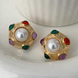 Colorful pearl earrings