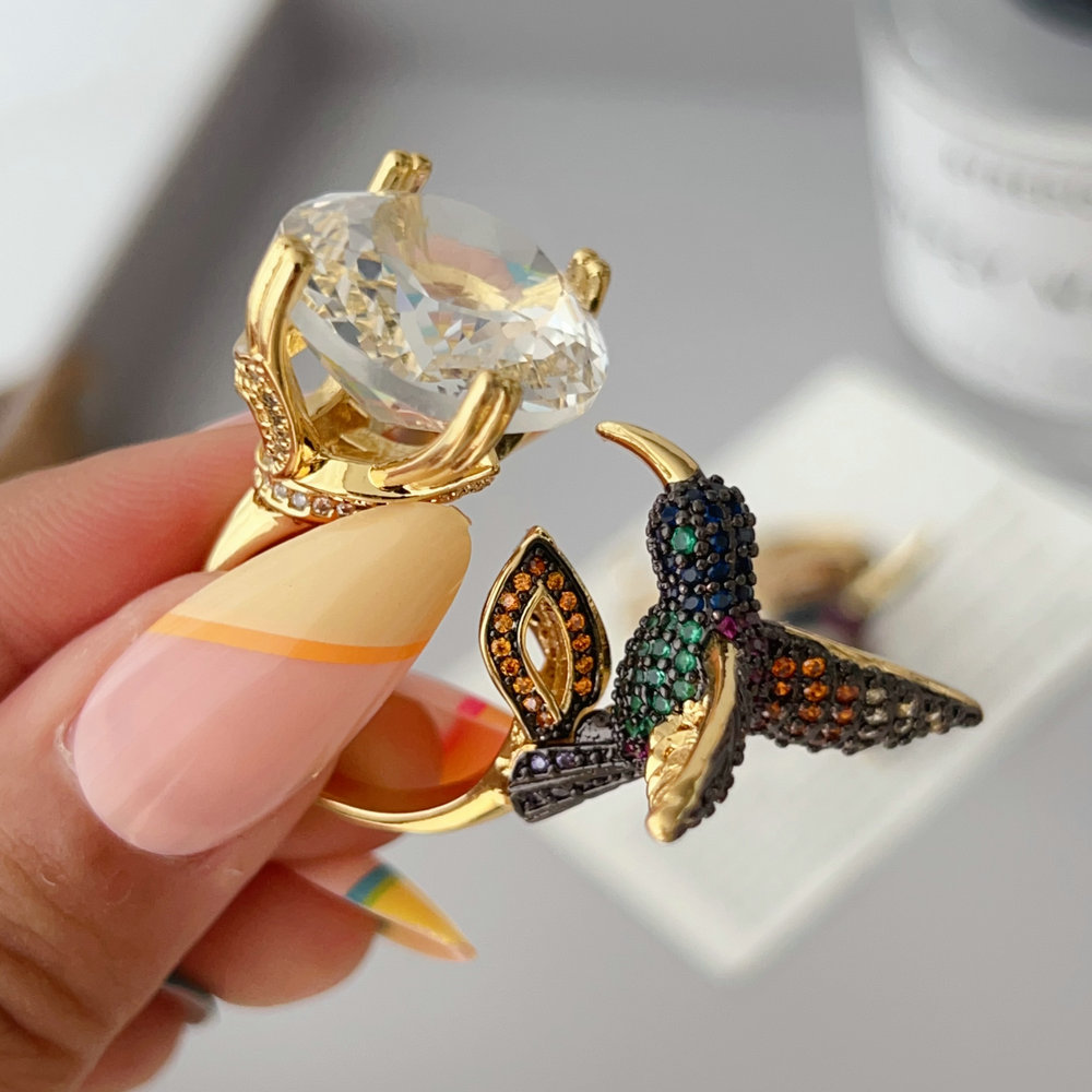 Colorful bird ring
