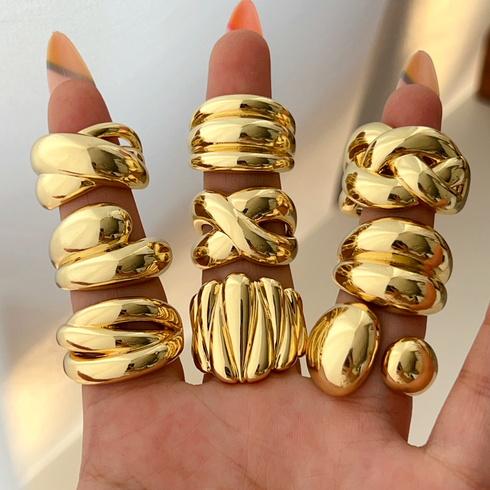 Metal chunky ring