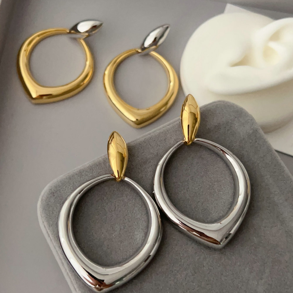 Big drop chunky earrings