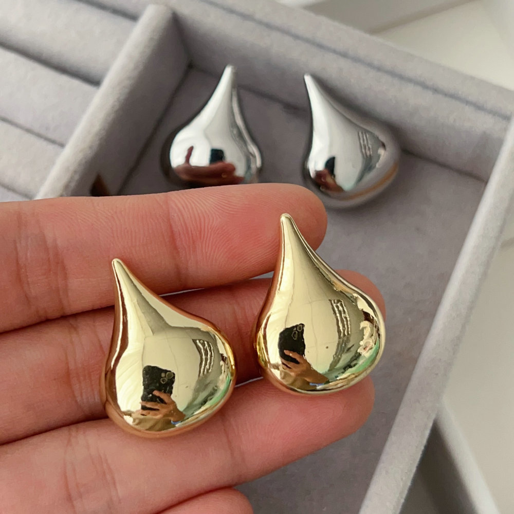 Tear drop earrings