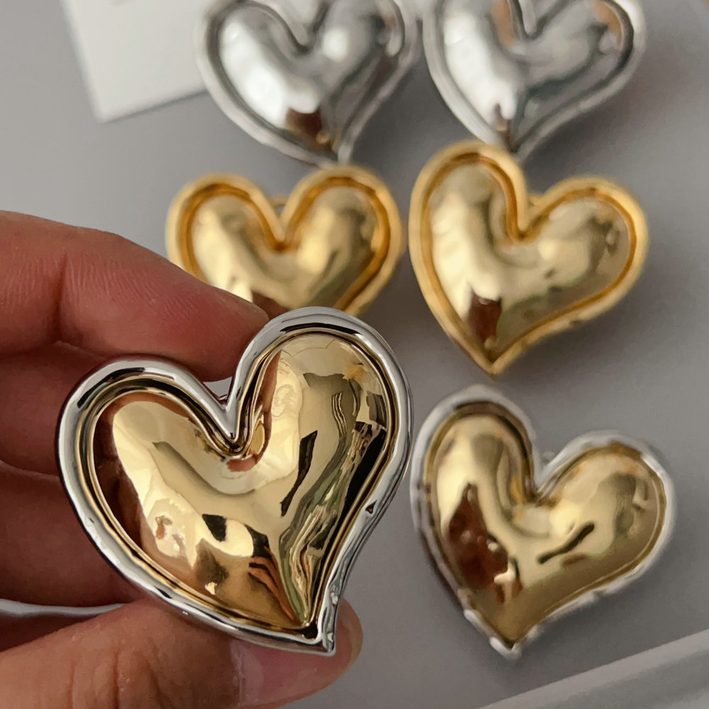 Metal heart chunky earrings